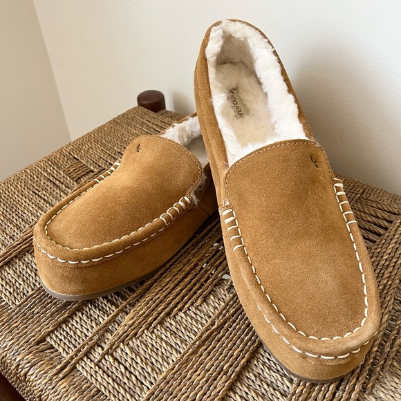 Koolaburra by UGG Shoes Women’s 9.5 Tan Lezly Suede Slip On Loafer Slippers - Picture 1 of 8